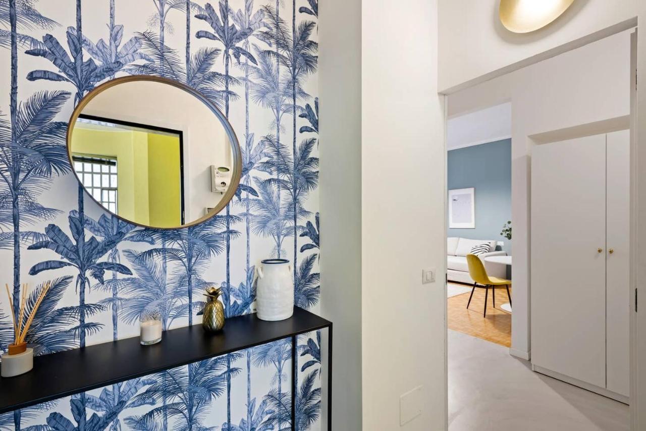 Gorgeous Flat In The Design District Apartment Милано Екстериор снимка